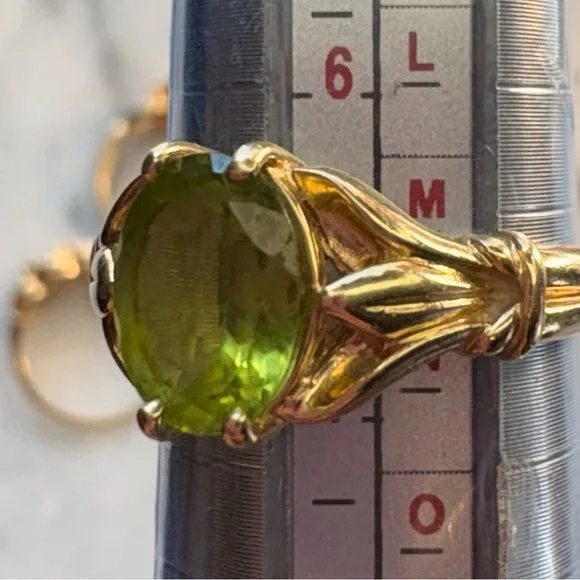 Elegant 14k inscription Gold Ring test confirmed real green peridot gemstone